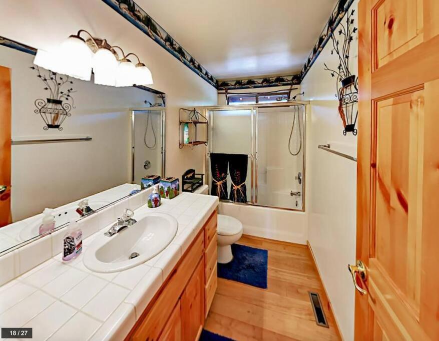 Teakwood - 3-Br Spa, Fire Pit, Quiet, Ac, Centrally Located Villa Big Bear Lake Exteriör bild